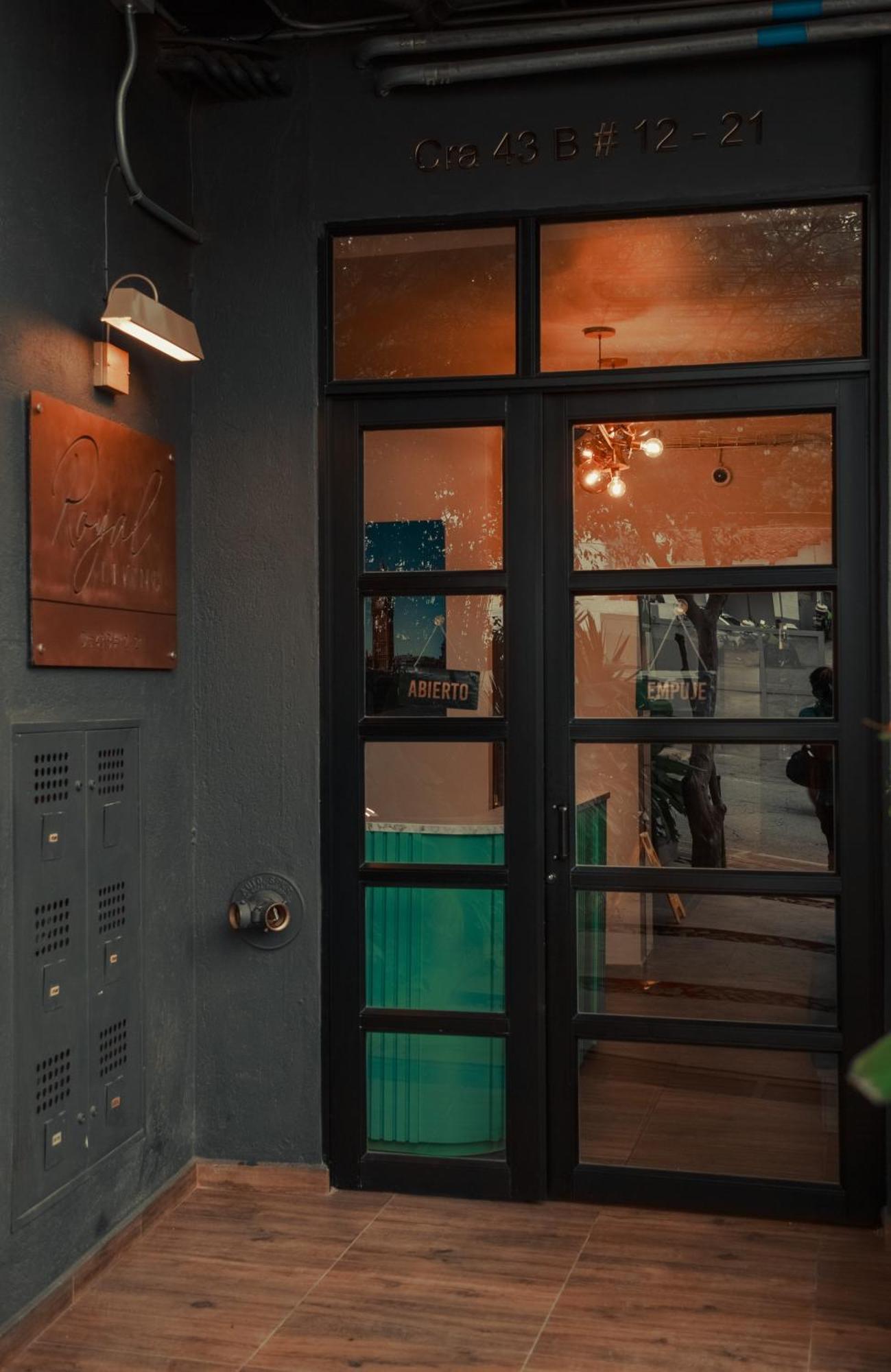메딜린 Royal Living Poblado 아파트 호텔 외부 사진